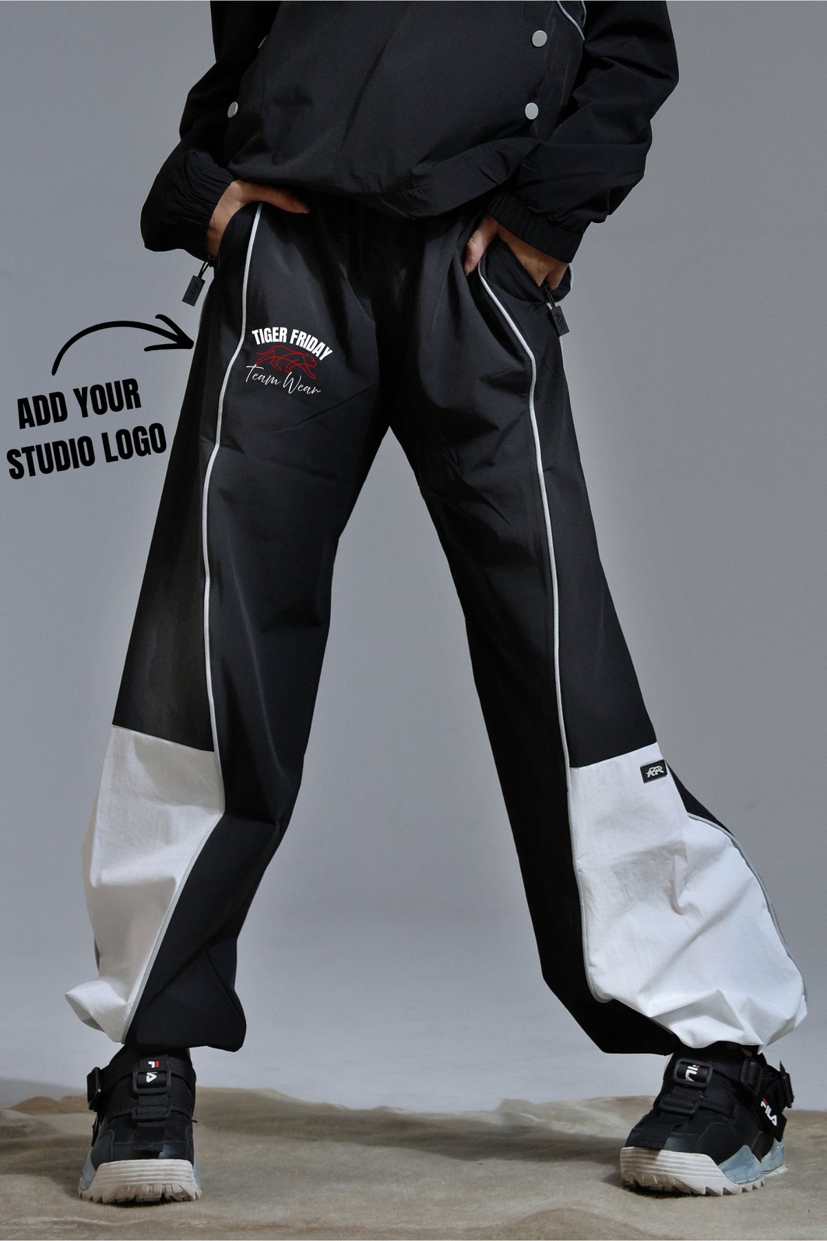 Blocking Wide Leg Joggers
