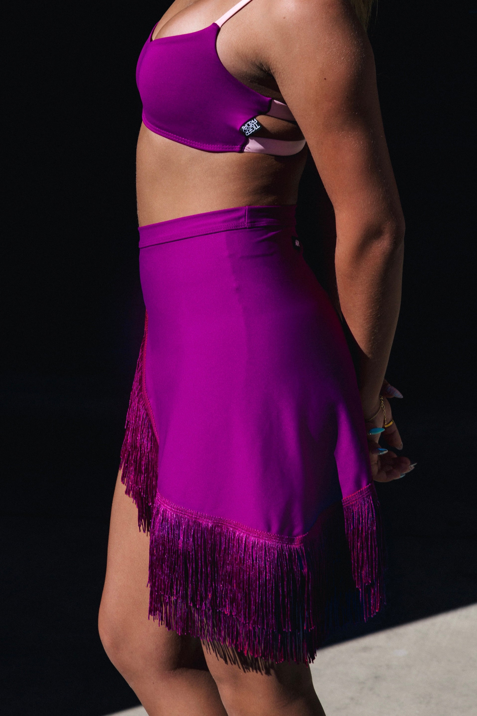 Queens Fringe Wrap - Mulberry