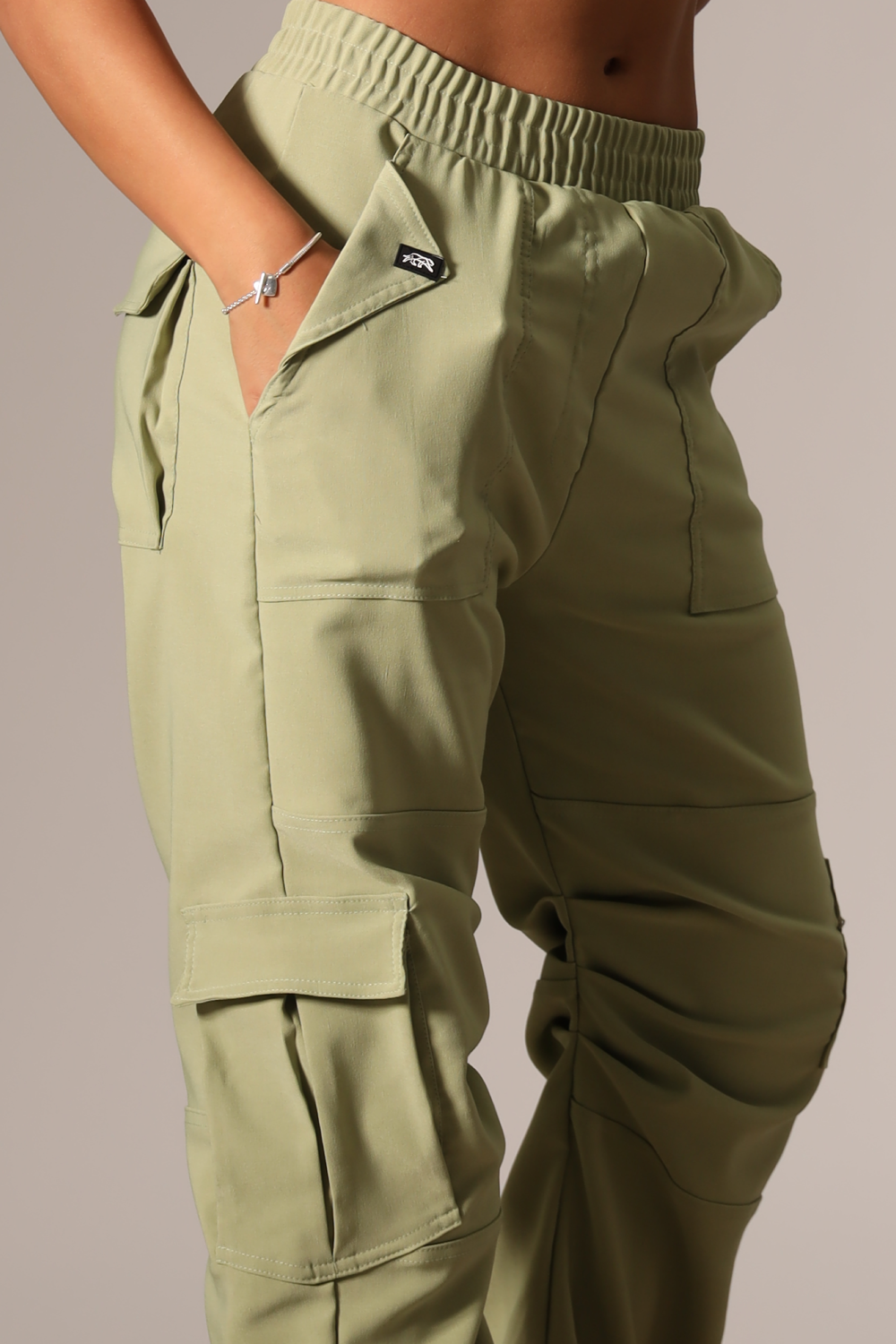 (pre)Loved Recruit Cargo Pants - Avocado - FINAL SALE