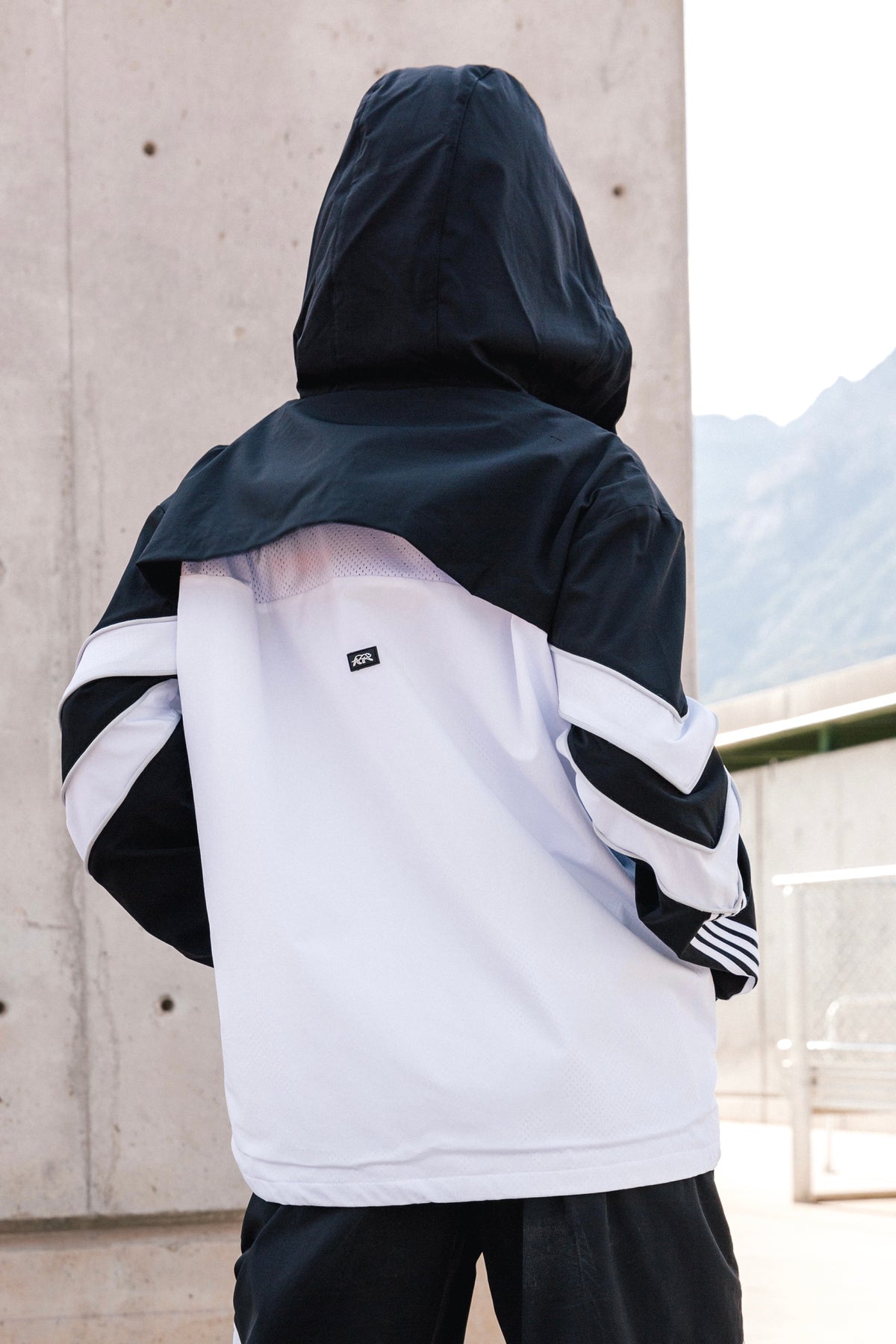 Angles Jacket