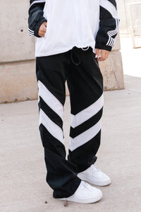 Angles Wide Leg Jogger