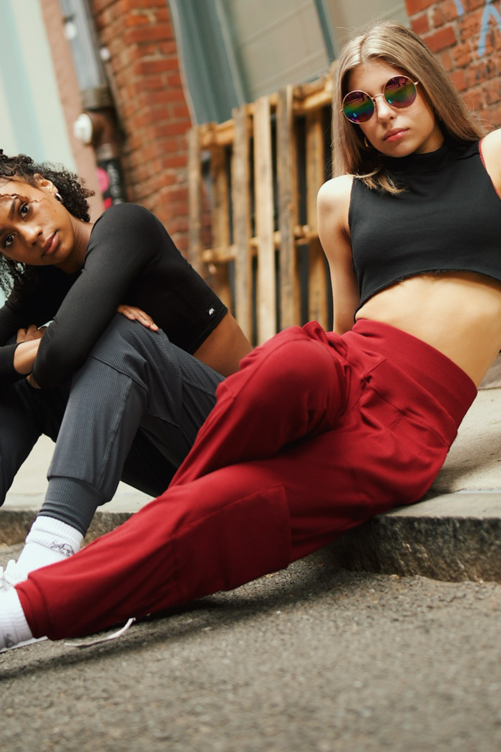 (pre)Loved Free Move Cargo Joggers - Garnet - FINAL SALE