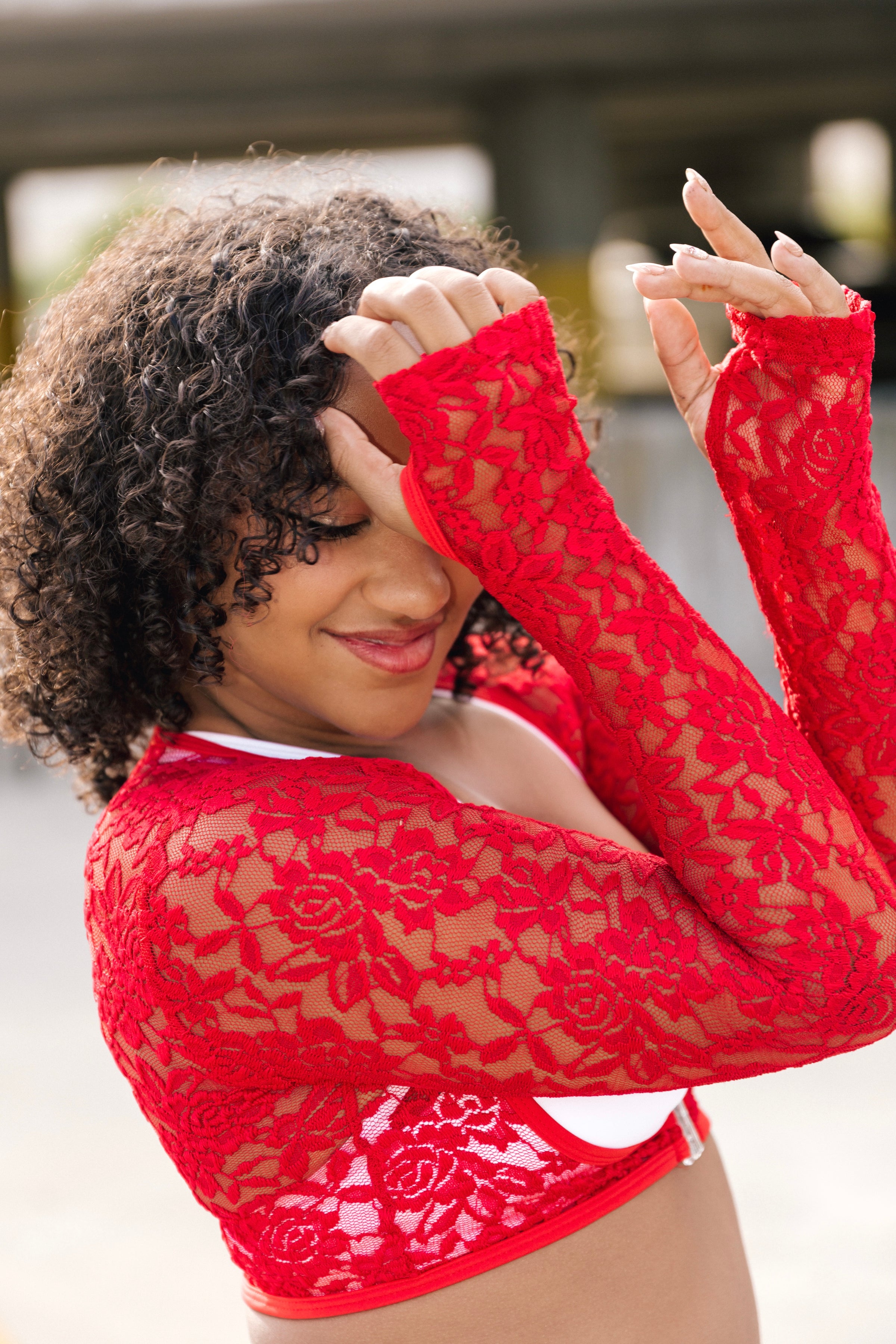 Ozzie Lace Shrug - Cherry