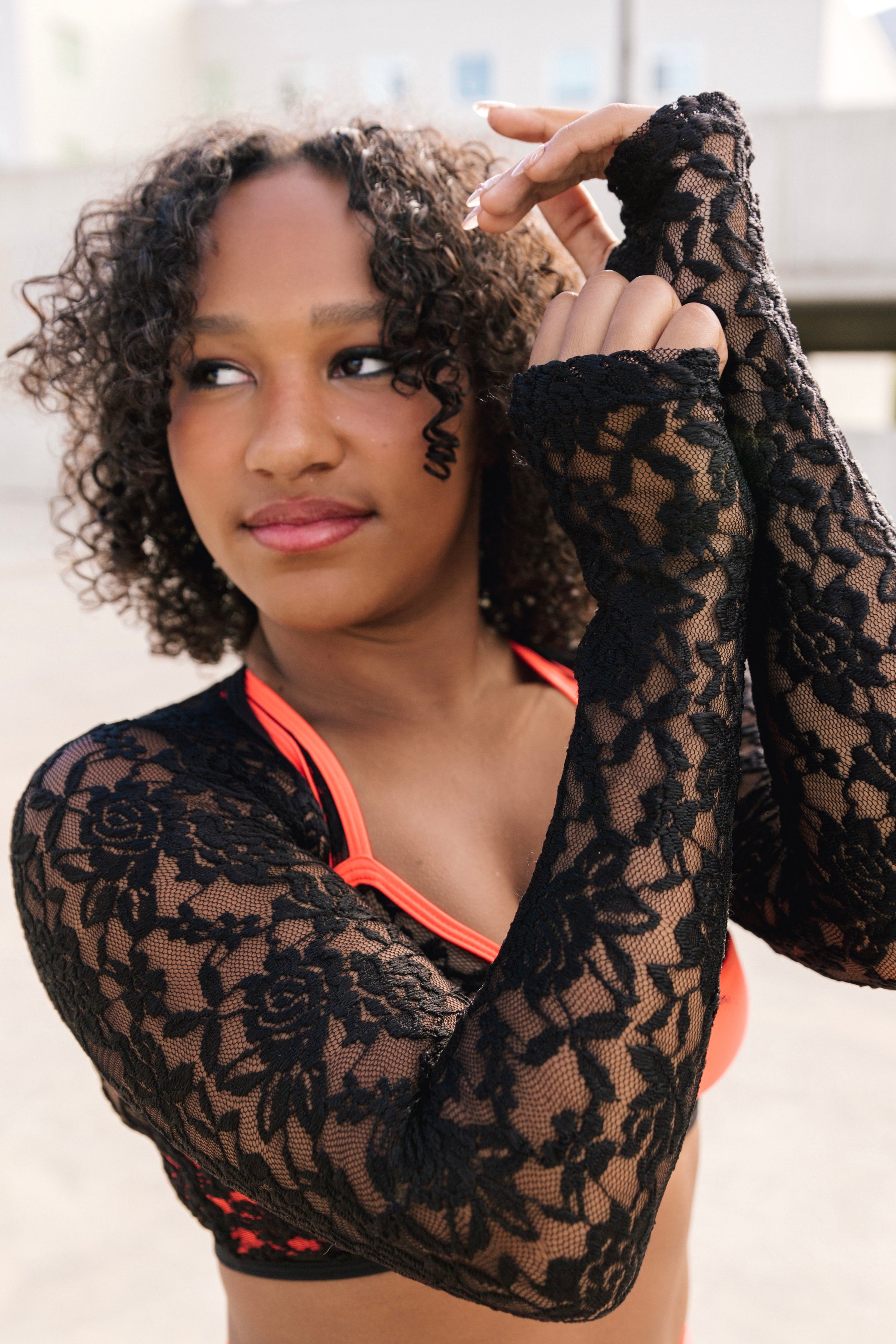 Ozzie Lace Shrug - Black