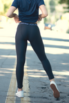 (pre)Loved Speed of Tight Athletic Tights - Black - FINAL SALE