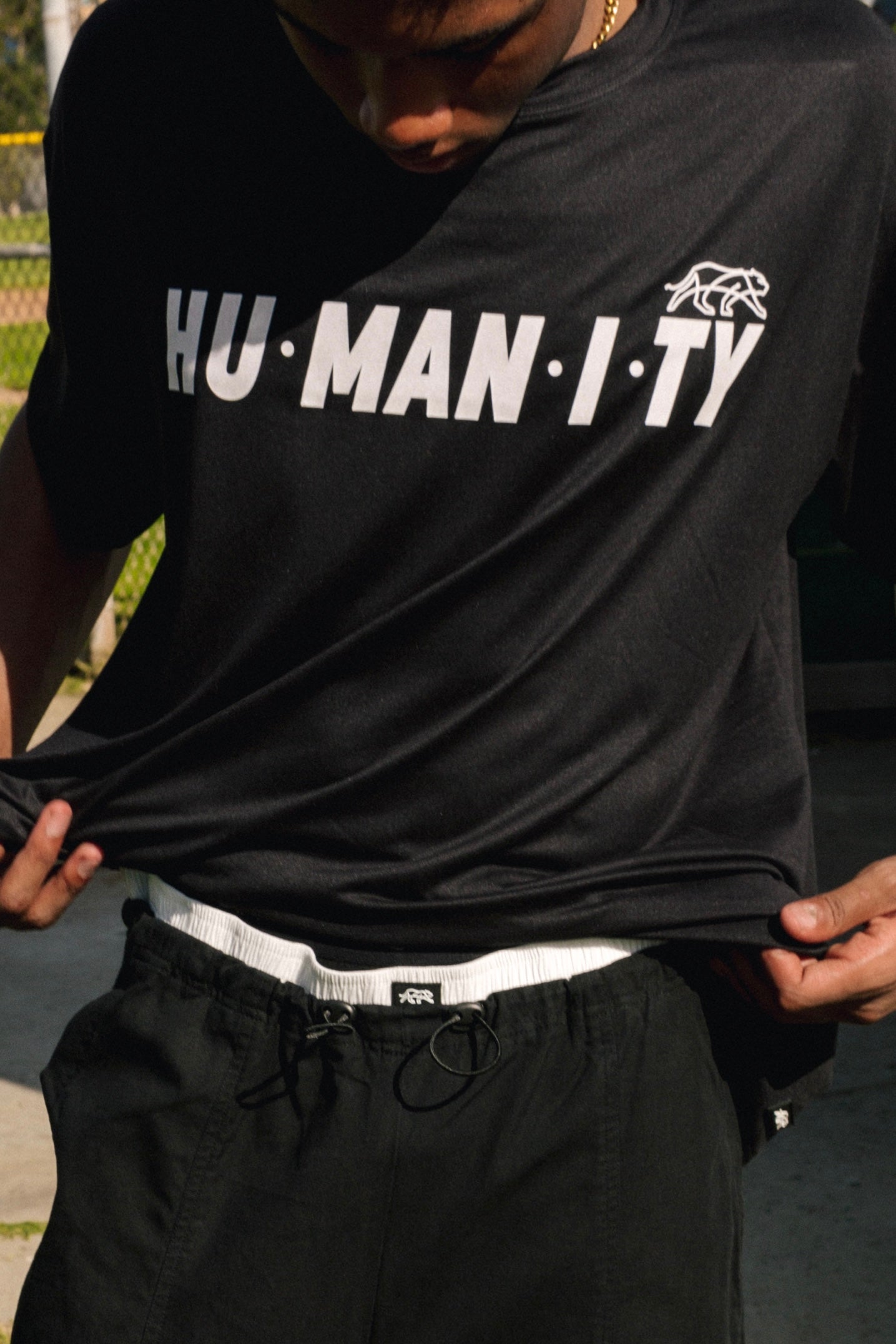 Humani.Tee - Black