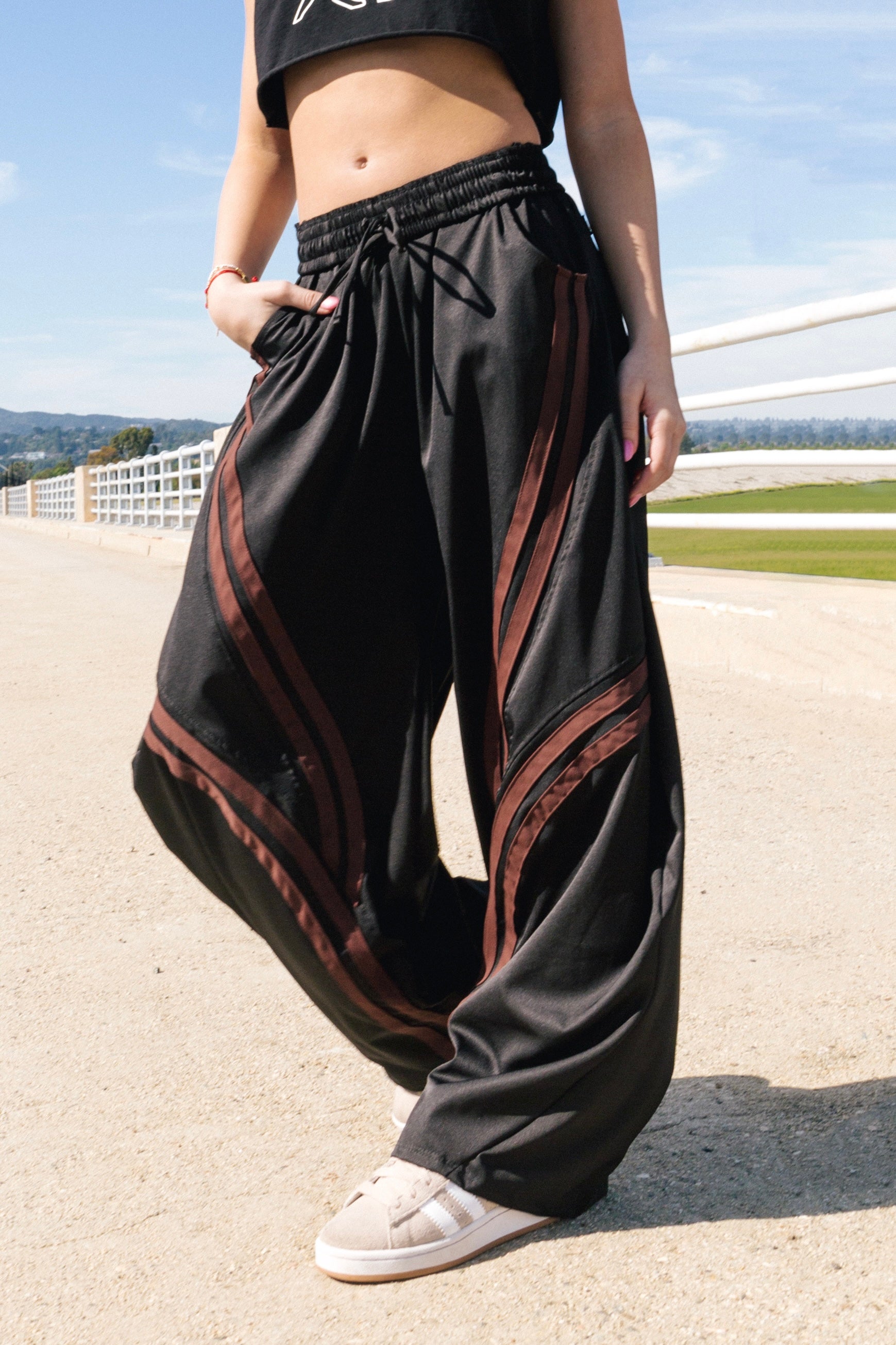 Vector Barrel Joggers - Americano