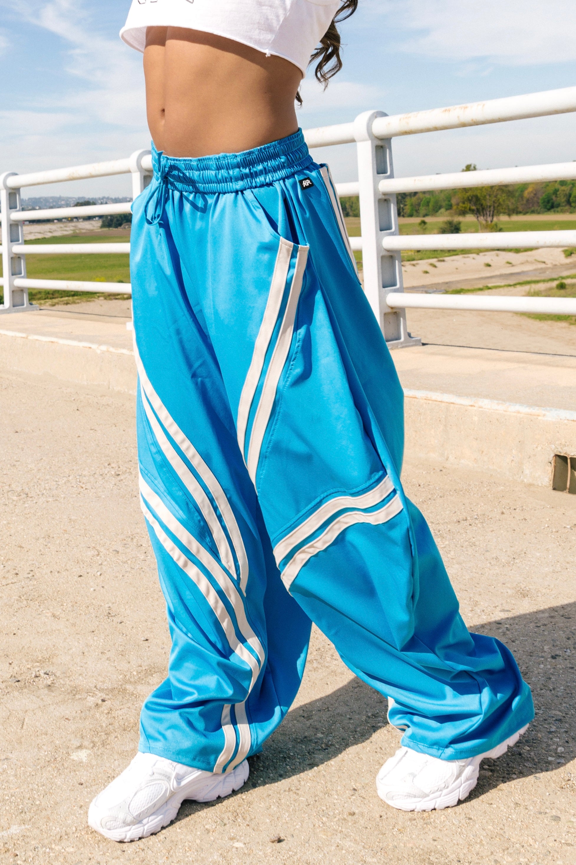 Vector Barrel Joggers - Sonic