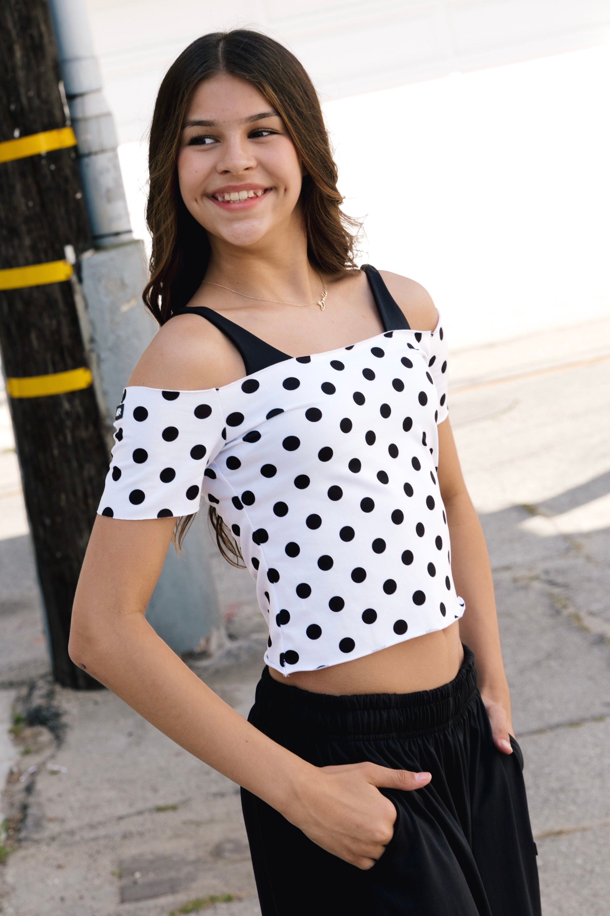 Hepburn Tee - Dottie