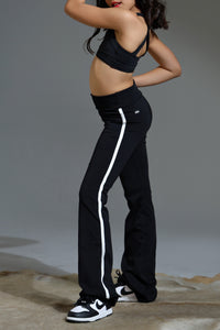 Core Yoga Pant - 8 Ball