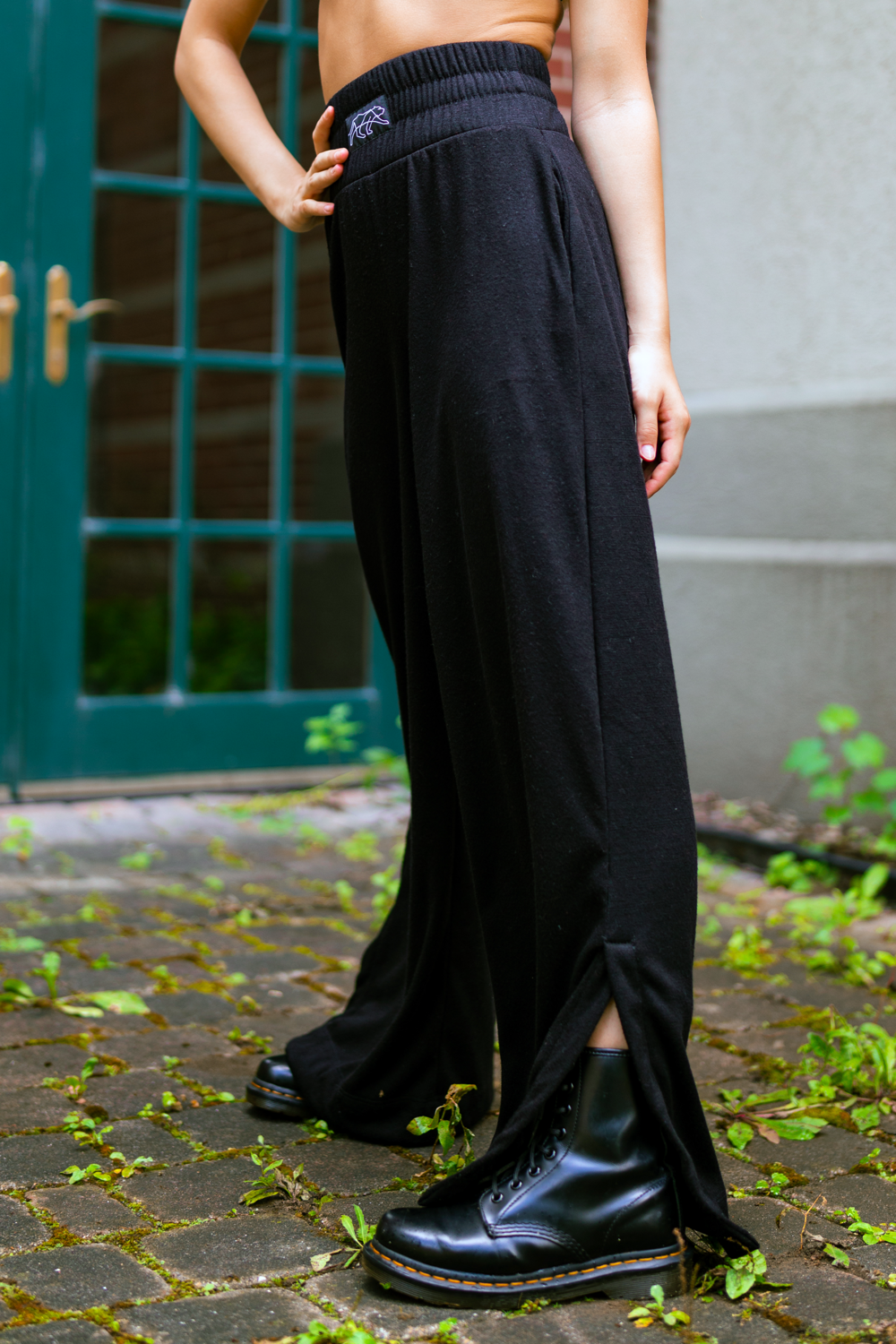 Lee black pants sales