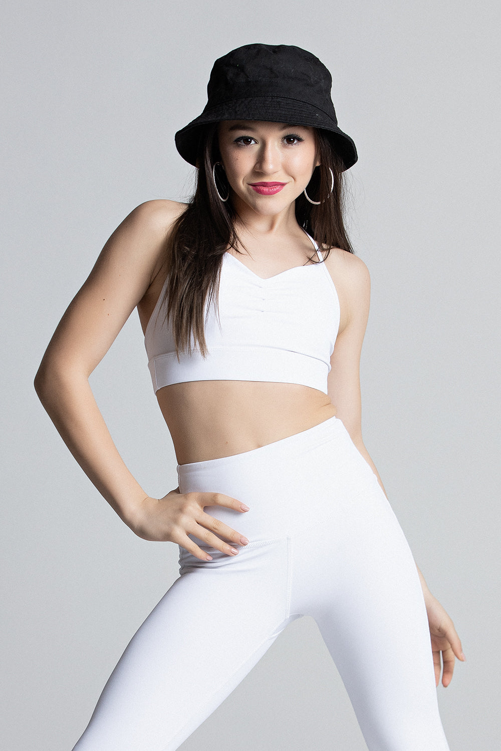 Custom Dance Consume Wear Girls Dance Strips Bra Top and Legging - China Dance  Bra Top and Dance Costume Bra Top price